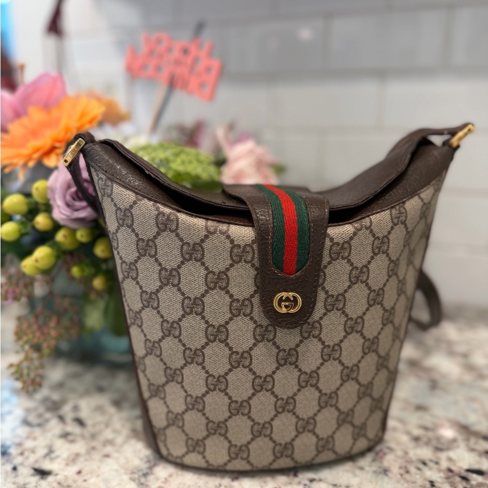 Gucci Beige and Brown Crossbody Bag - Picture 16 of 16